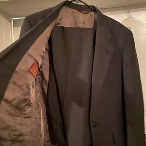 Jos A Banks Men’s Suit
